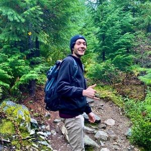 Meet your Posher, Pouria